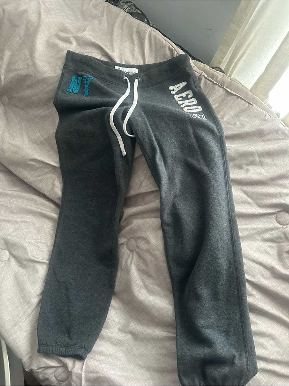Aeropostale Gray Sweatpants with Teal NY Patch